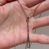 コーデをすっきりと上品に仕上げてくれるループネックレス アクセサリー | maison de LATIR | 詳細画像6