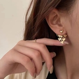 ゴールド | スタイリングの主役級かわいいハートピアス ファッション雑貨 両耳 | maison de LATIR