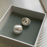 オフィスはもちろん幅広いシーンで活躍する一粒ピアス 両耳 丸み | maison de LATIR | 詳細画像10
