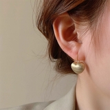 ゴールド | 日常にちょっとした特別感をプラスするハートピアス アクセサリー 両耳用 | maison de LATIR