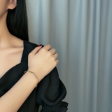 艶やかな光沢が大人こなれ感を演出するブレスレット 竹 フォルム | maison de LATIR | 詳細画像4