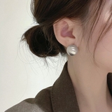 シルバー | ぷっくり感が可愛い艶消しボールデザインピアス アクセサリー シルバー | maison de LATIR