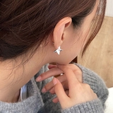 キラッとかわいい大人のスターモチーフピアス アクセサリー ピアス | maison de LATIR | 詳細画像1