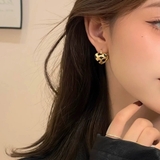 立体ボリュームが可愛いレトロハート柄ピアス ピアス ハートピアス | maison de LATIR | 詳細画像3 