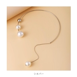 モードな雰囲気に仕上がるビッグパールアシンメトリーネックレス ゴールド シルバー | maison de LATIR | 詳細画像8