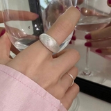 こなれ感のある大人の手元を演出する艶消しボリュームリング 指輪 シルバー | maison de LATIR | 詳細画像3