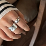 マットな質感が肌にやさしく映えるリング シルバー マット | maison de LATIR | 詳細画像3 