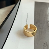 細めゴールド | 幅広いスタイルにすっとなじむメタルリング アクセサリー 輝き | maison de LATIR