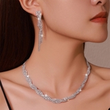 シルバー | 【2点セット】煌めくネックレスとピアス(両耳) | maison de LATIR