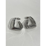 トライアングルニュアンスピアス | EMODA | 詳細画像1 