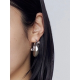 シルバー | アシンメトリーフープピアス | EMODA
