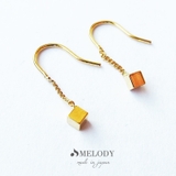 ゴールド色 | ピアス K18GP キューブ | Melody　Accessory