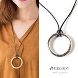 シルバー色 | ネックレス 本革 オープンムーン | Melody Accessory