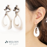 ホワイト イヤリング  | ピアス イヤリング レディース | Melody　Accessory