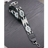 ブラック×ブルー | マルチストラップ ネイティブ柄 スマホ対応 | mili an deni