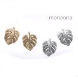 リーフモチーフピアス 小ぶり シンプル 観葉植物 モンステラ 華奢 大人 | monamona | 詳細画像1 