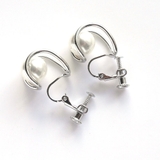 パールイヤリング Uラインフェイクパール | monamona | 詳細画像6 