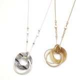 メタル＆アクリルフープネックレスマットカラーアンティーク調 | monamona | 詳細画像1 