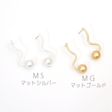 ピアス ドロップデザイン マットカラー シルバー ゴールド | monamona | 詳細画像2 