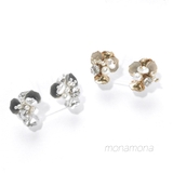 メタルフラワー パールビジュー チタンピアス | monamona | 詳細画像1 
