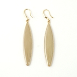 リーフモチーフロングピアスフック掛けシンプル揺れる | monamona | 詳細画像9 