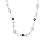 ホワイト | パール＆カラービーズネックレス | monamona