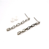 スリムさがりチェーンピアス | monamona | 詳細画像3 