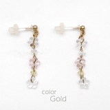 ゴールド | フラワービーズさがりピアス カジュアルかわいい華奢 大人 | monamona