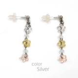 シルバー | フラワービーズさがりピアス カジュアルかわいい華奢 大人 | monamona