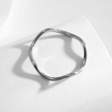 金属アレルギー対応 華奢リング ウェーブリング | M.Y.A. | 詳細画像4 