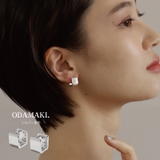 シルバー | ピアス 金属アレルギー対応 つけっぱなし シンプル 18k 小さめ キューブ | Noelmarket