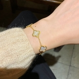 ブラック&ホワイトシェルクローバーブレスレット レディース プレゼント | SLENDER | 詳細画像4 