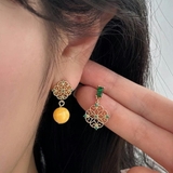 アシンメトリー透かしデザインピアス グリーン ポスト部分:S925 | SLENDER | 詳細画像2