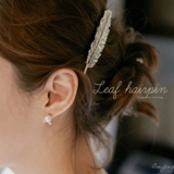 ゴールド フェザー モチーフ 羽 バレッタ レディース ヘアアクセサリー | ファッション雑貨オーバーフラッグ | 詳細画像2 