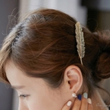 ゴールド フェザー モチーフ 羽 バレッタ レディース ヘアアクセサリー | ファッション雑貨オーバーフラッグ | 詳細画像3 