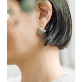 GR | 【ear PAPILLONNER】カラートライアングルピアス | PAL GROUP OUTLET