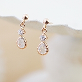 ブルームーンストーンが輝く雫がゆれるピアス | アクセサリーショップPIENA | 詳細画像4 