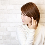 細身プチリング 3粒キュービックジルコニア 小さなお花が指先に咲いたようなデザイ… | アクセサリーショップPIENA | 詳細画像8 