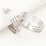 レディース フープピアス 3本線 | アクセサリーショップPIENA | 詳細画像1