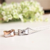 天然ダイヤモンド サージカルステンレス316L製 2つのリングがクロスしたペンダ… | アクセサリーショップPIENA | 詳細画像4 