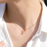 ジルコニアが5石輝くムーンモチーフネックレス ペンダント 三日月 | アクセサリーショップPIENA | 詳細画像6 