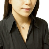 天然ダイヤモンド サージカルステンレス316L製 2つのリングがクロスしたペンダ… | アクセサリーショップPIENA | 詳細画像3 