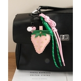 【大人気】いちご バッグチャーム キーリング ハート パール 韓国系 | RAKUku | 詳細画像2