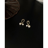 ダブルフェイクパールピアス 小ぶり かわいい おしゃれ 結婚式 上品 | RAKUku | 詳細画像5 