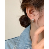 シルバー | スクエアフープピアス 四角 シンプル モノトーン | RAKUku