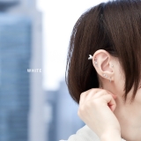 軟骨ピアス 蝶々 金属アレルギーサージカルステンレスつけっぱなしピアス | ボディピアス専門店凛RIN | 詳細画像4 