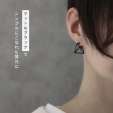 ピアス 三角トライアングルブラック モードシックスタイリッシュ | ボディピアス専門店凛RIN | 詳細画像4