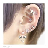 軟骨ピアス イニシャルアルファベット英字英語金属アレルギー対応スタイリッシュ ボ… | ボディピアス専門店凛RIN | 詳細画像8