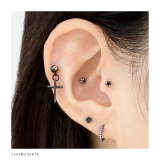 軟骨ピアス クロスクールスタイリッシュシンプルメンズ ボディピアス | ボディピアス専門店凛RIN | 詳細画像6