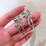 シルバーリボンイヤカフ ピアス アクセサリー 結婚式 パーティー 女性らしい  | sevens | 詳細画像4